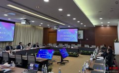 亲近了取正在港澳师生、校友